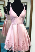 Vestido Vermelho em Linha A com Decote Profundo em V de Cetim para Festa de Regresso a Casa, Vestidos Curtos de Baile, MH302