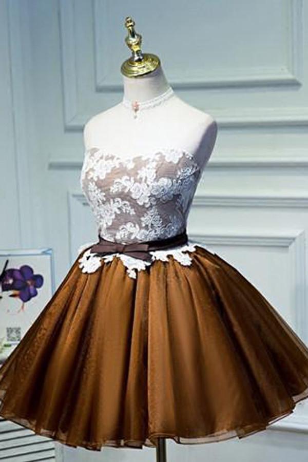 Robe courte de bal en tulle à lacets avec nœud au dos, robe d'accueil abordable