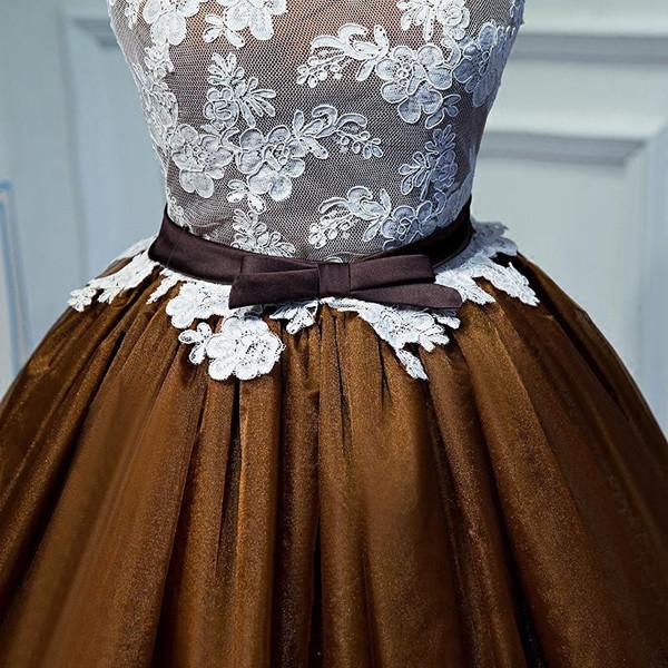 Robe courte de bal en tulle à lacets avec nœud au dos, robe d'accueil abordable