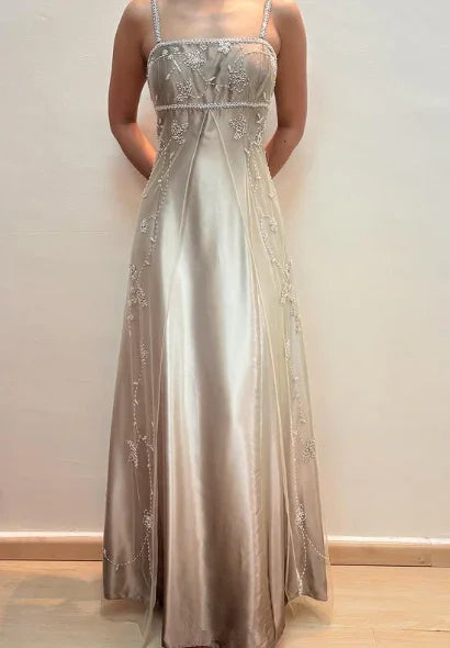 Vestido de Festa de Cetim com Alças Finas de Espaguete, Tule e Contas, Modelo Linha A, Vestido de Noite Y8139