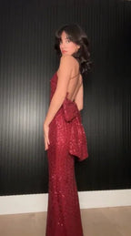 Vestido de Noite Elegante Cauda de Sereia em Lantejoulas Borgonha, Costas Descobertas, Comprido, com Laço Y8510
