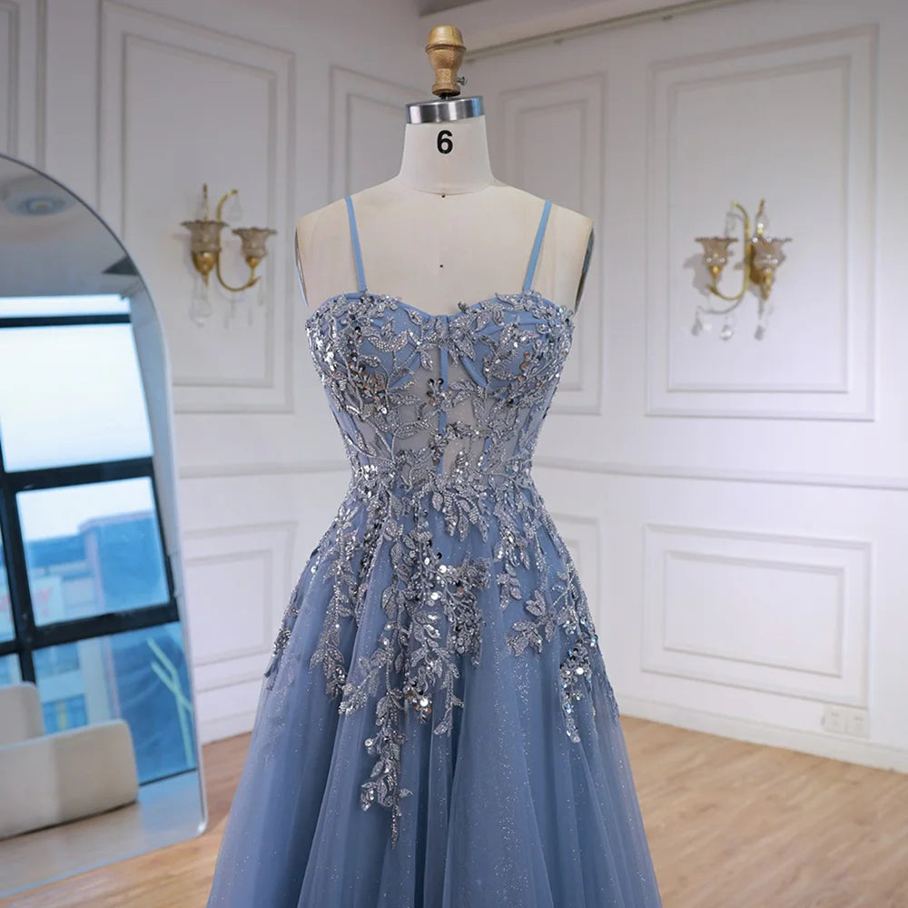Abito da ballo in tulle grigio lusso a linea A con applicazioni floreali LA73015