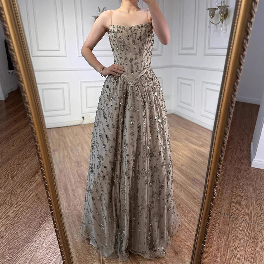 Vestido de noche lujoso verde salvia con cuentas, corte en línea A y tirantes finos LA72805