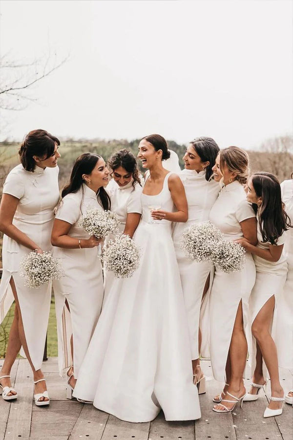 Robe de mariée blanche modeste en satin, coupe trapèze, col carré