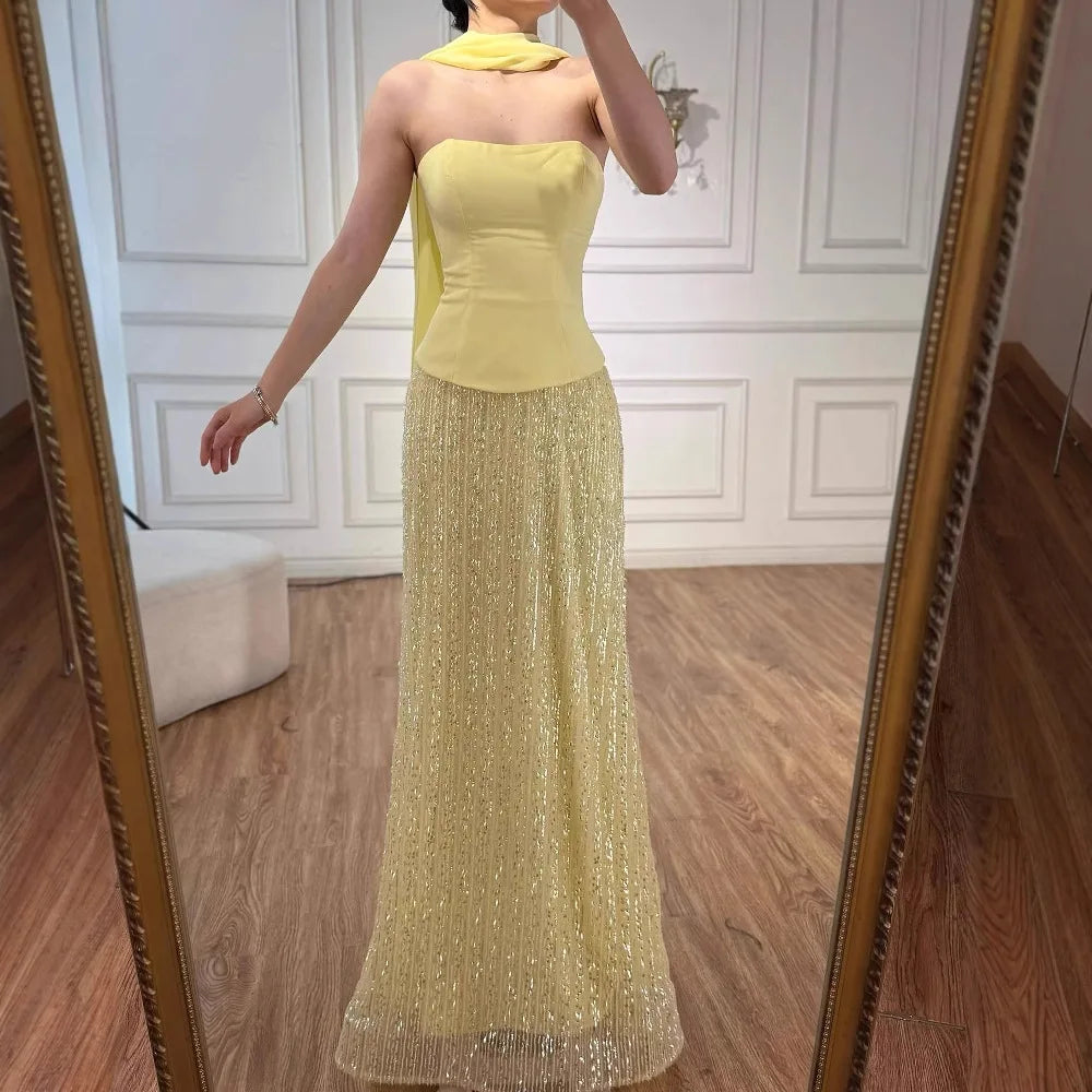 Robe de soirée sirène en mousseline de soie jaune luxueuse avec cape LA73007