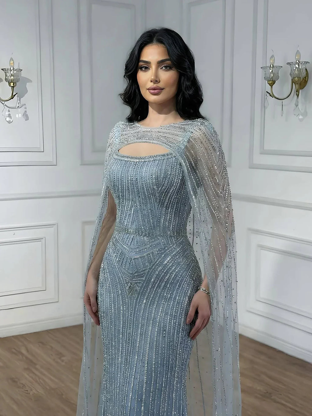 Robe de soirée luxueuse diamant bleu avec cape LA73426