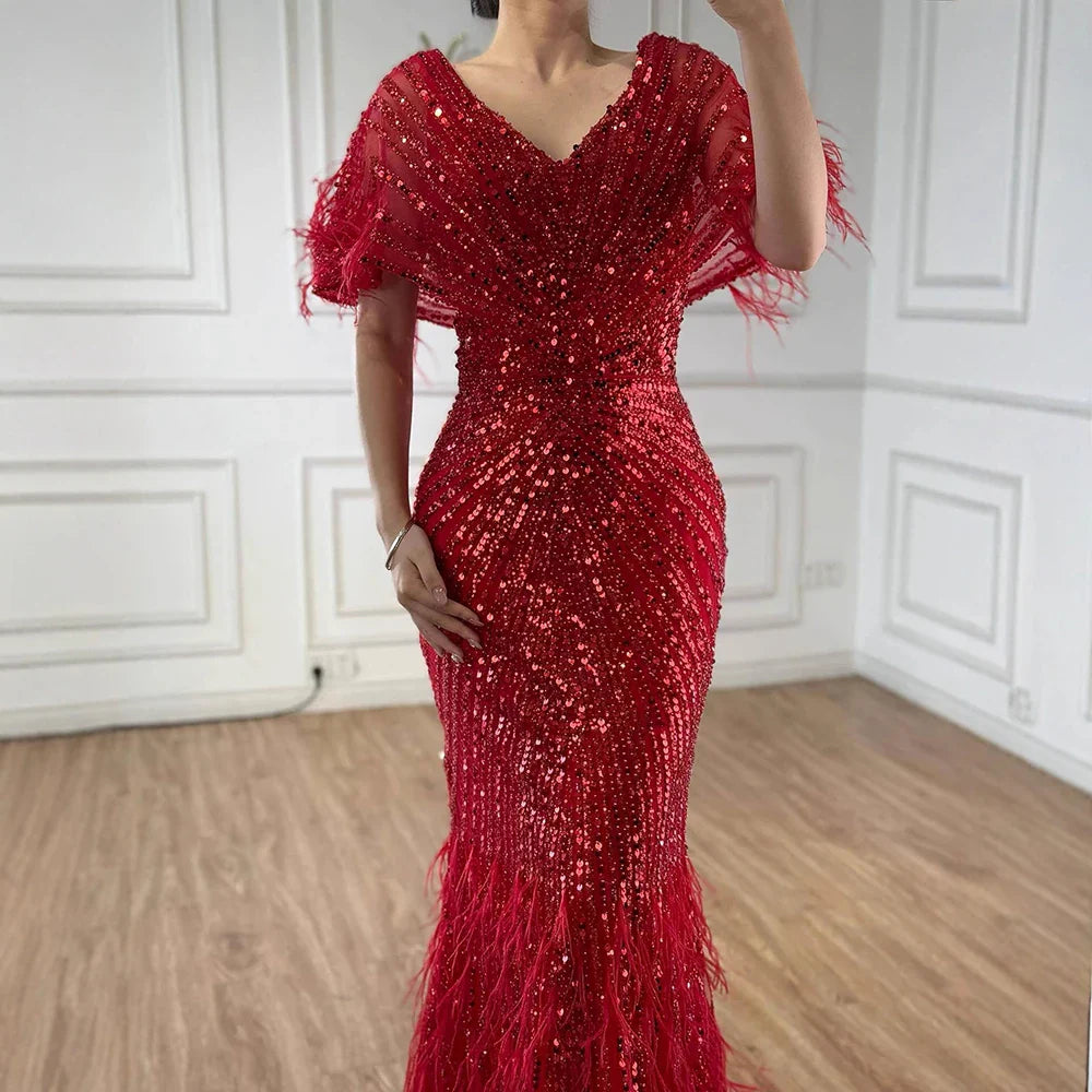 Abito da sera lusso sirena rosso arabo con piume e perline LA71323A