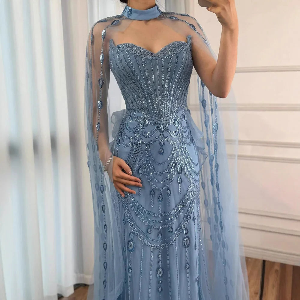 Robe de soirée de luxe bleue à paillettes et perles avec manches cape LA73108