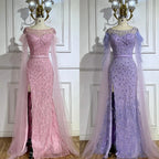 Robe de soirée Serene Hill rose à manches cape de Dubai, sirène avec jupe latérale à plumes et perles pour fête femme LA72701