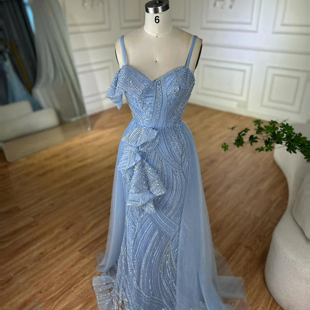 Robe de soirée sirène de luxe Dubaï avec jupe  Bleu clair à bretelles spaghetti perlées pour occasion formelle  LA72341A