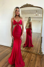 Vestido Formal Vermelho Justo com Alças Finas Sensuais