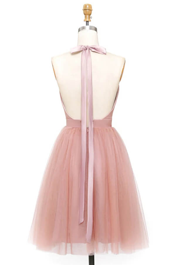 Einfaches, errötendes A-Linien-Neckholder-Rückenfreies Homecoming-Kleid, kurze Partykleider