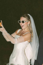 Abito da sposa semplice in raso avorio, vestito da matrimonio corto con fiocco sul retro