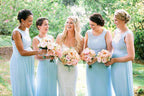 Abito da damigella in chiffon azzurro cielo, linea a trapezio, scollo rotondo con pizzo