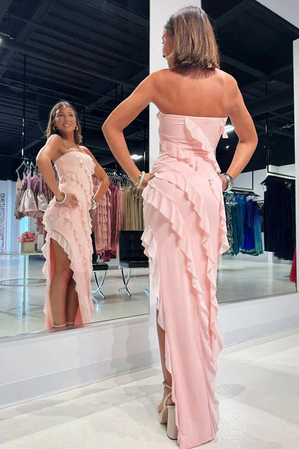 Vestido de Dama de Honra Rosa em Chiffon com Folhos e Sem Alças com Fenda BD121