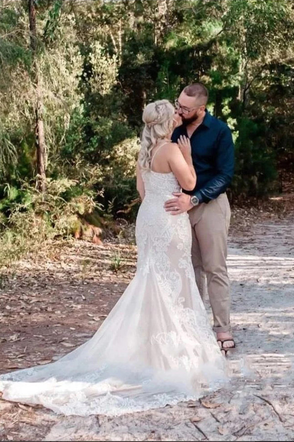 Abiti da sposa a sirena con pizzo e spalline Abiti da sposa in stile bohémien
