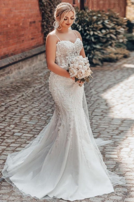 Abito da sposa sirena incantevole con spalline sottili in tulle e applicazioni