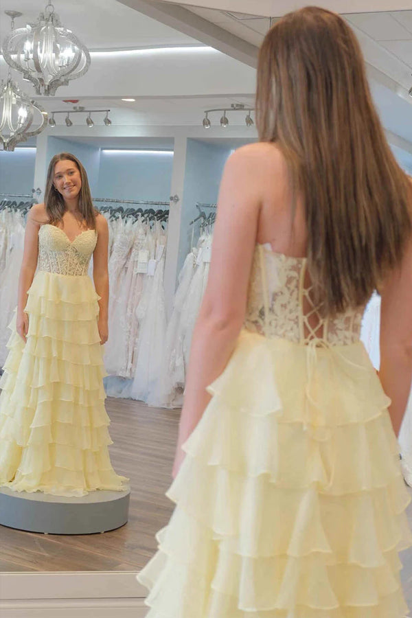 Vestidos longos de baile com corpete de chiffon rendado e folhos Sweetheart