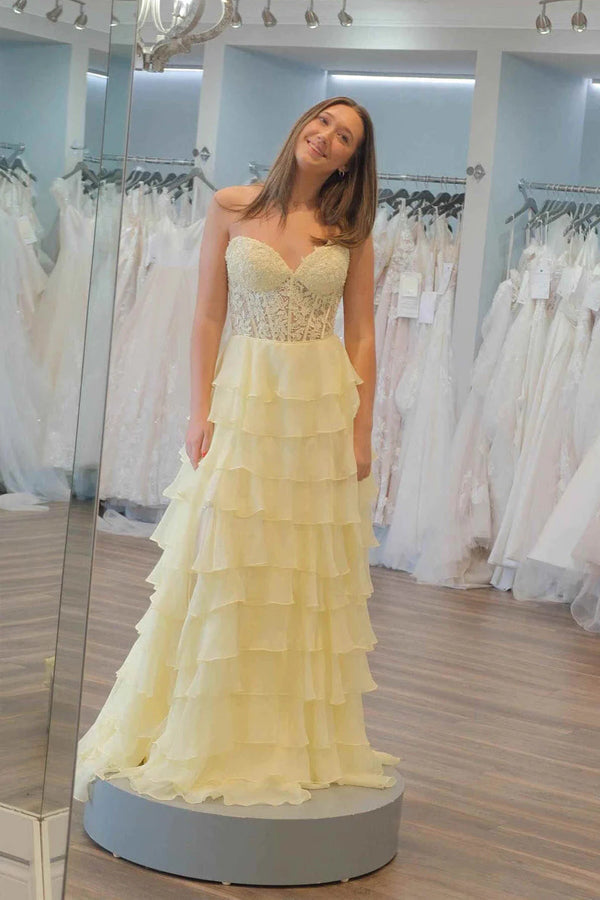 Vestidos longos de baile com corpete de chiffon rendado e folhos Sweetheart