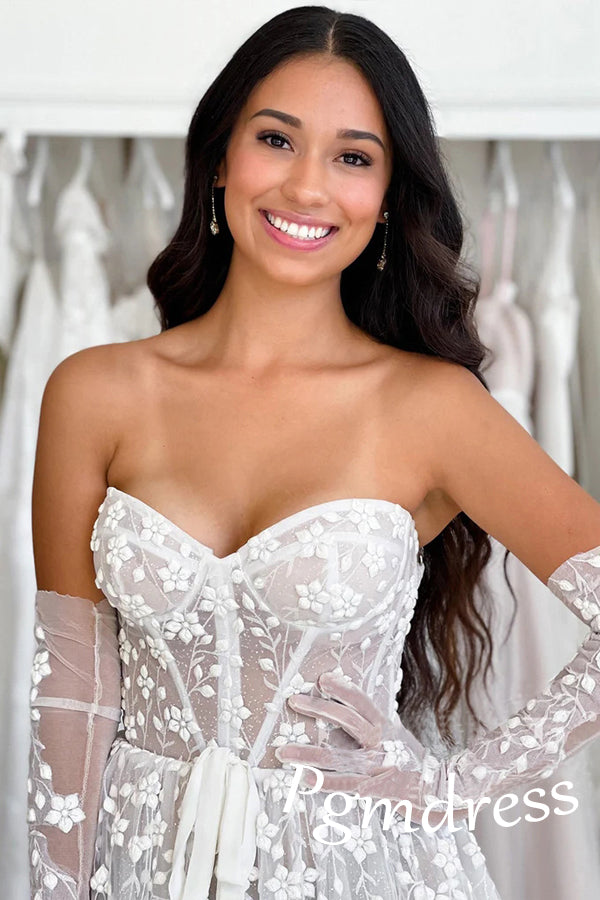 Herzförmiger Ausschnitt A-Linie Zartes Spitzen-Brautkleid Boho-Brautkleid