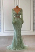 Vestido de noite verde claro com mangas compridas, decote em V, corte sereia, com lantejoulas e contas Y6659