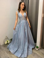 Vestido de noche elegante en línea A con escote en V Vestido de gala de moda Y6456