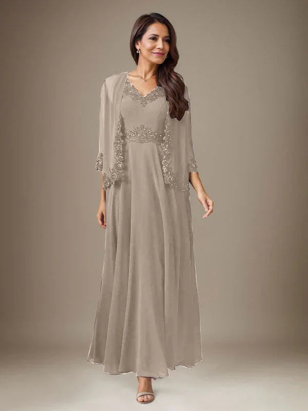 Abito a linea A in chiffon con paillettes color prugna