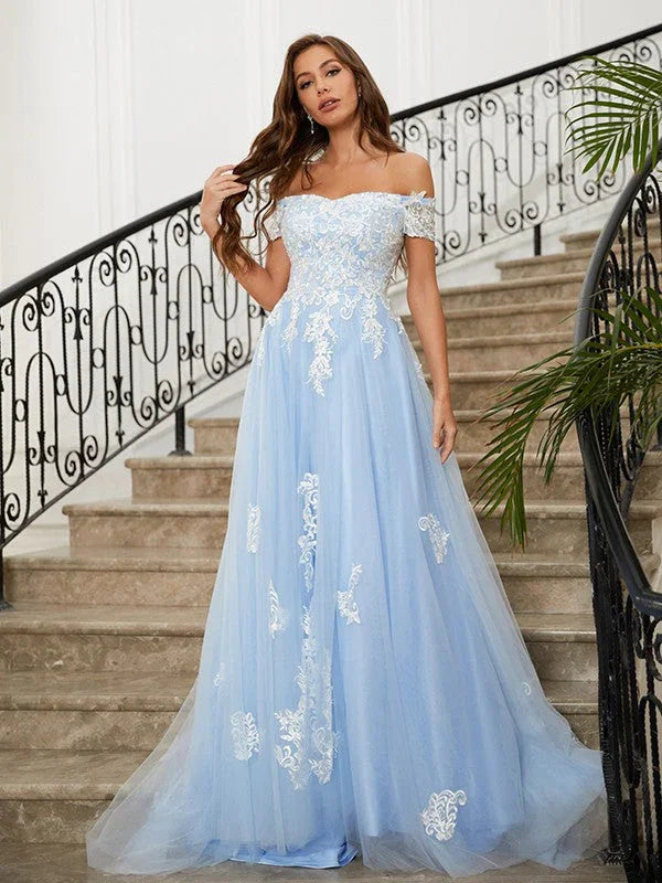 Vestidos de Baile com Aplicação de Tule e Ombros Descobertos SYP165