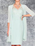 Knee-Length V-Neck Sheath/Column Mother of the Bride Dresses