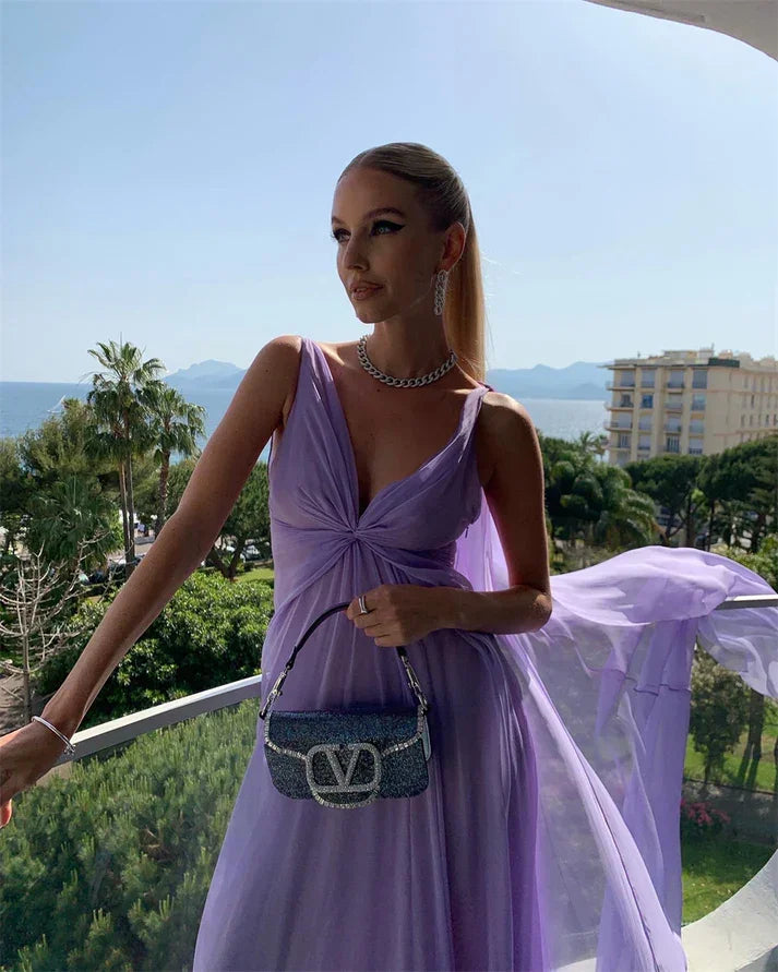 Vestido largo de tul morado sencillo con escote en V para fiesta Y7774