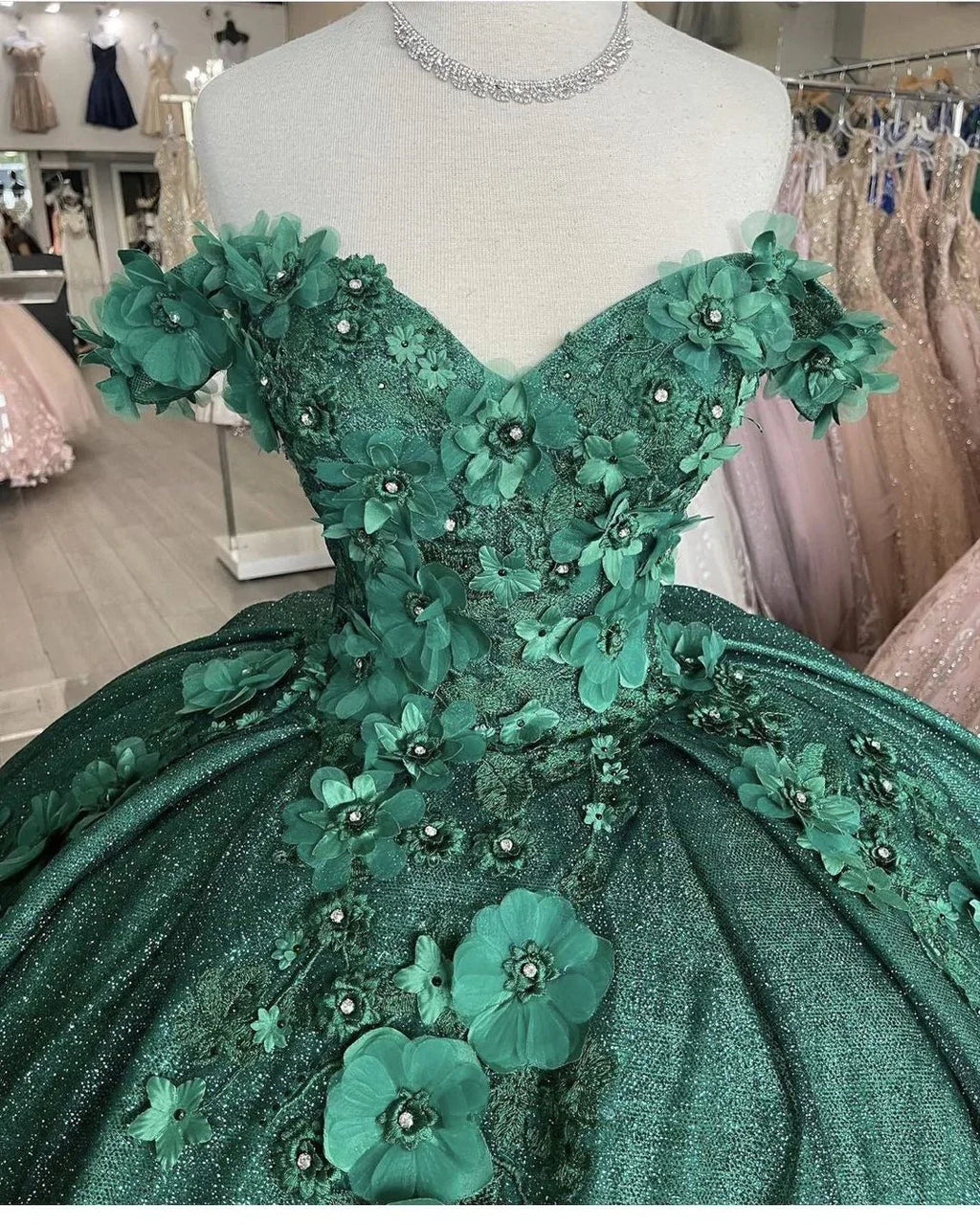 Robe de bal verte à épaules dénudées avec fleurs Robe de seize ans Y1116