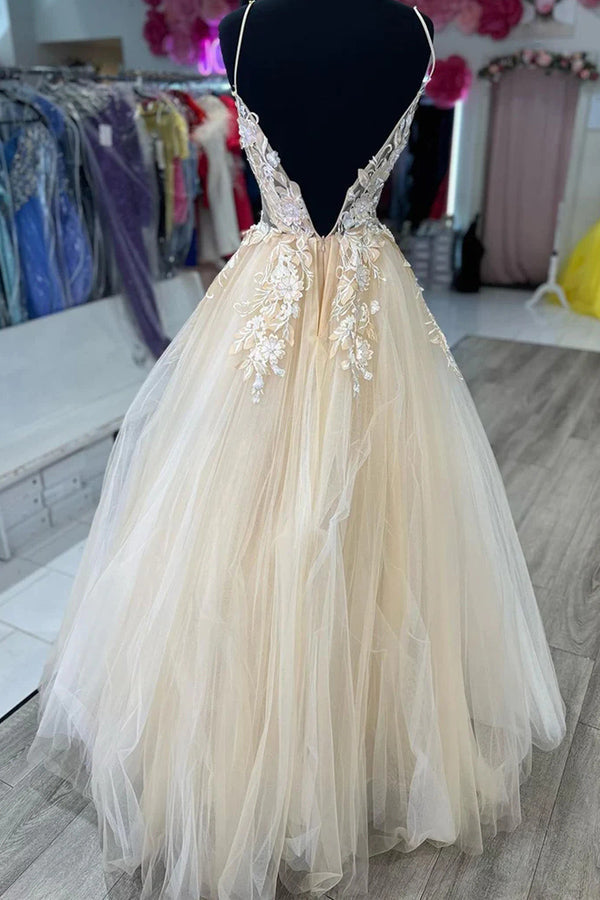 Robe de mariée en dentelle de tulle champagne à col en V