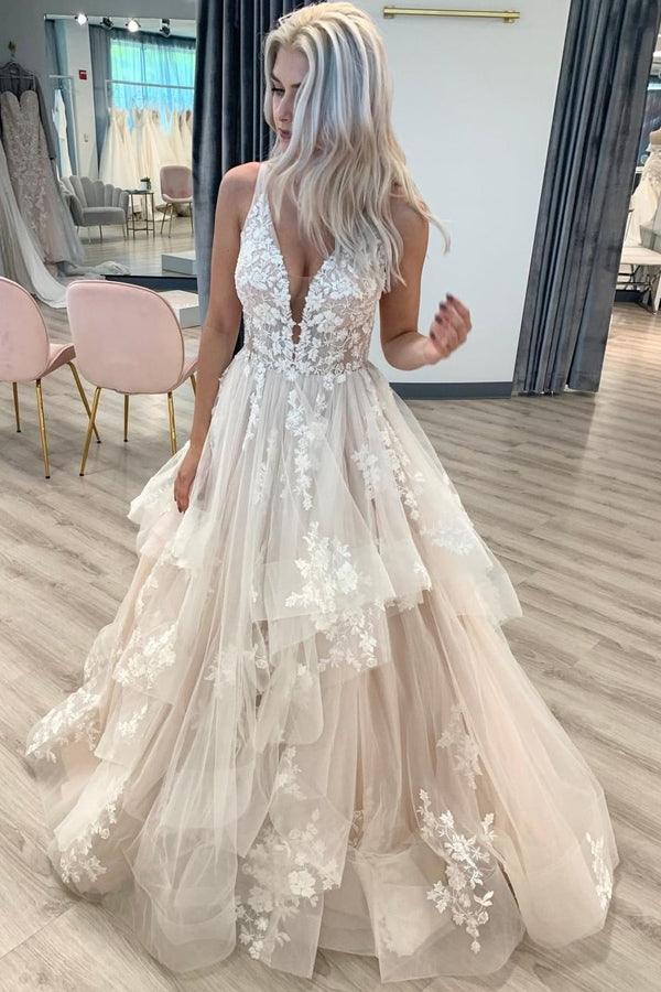 Vestido de novia de tul con escote en V y encaje, corte A, largo hasta el suelo
