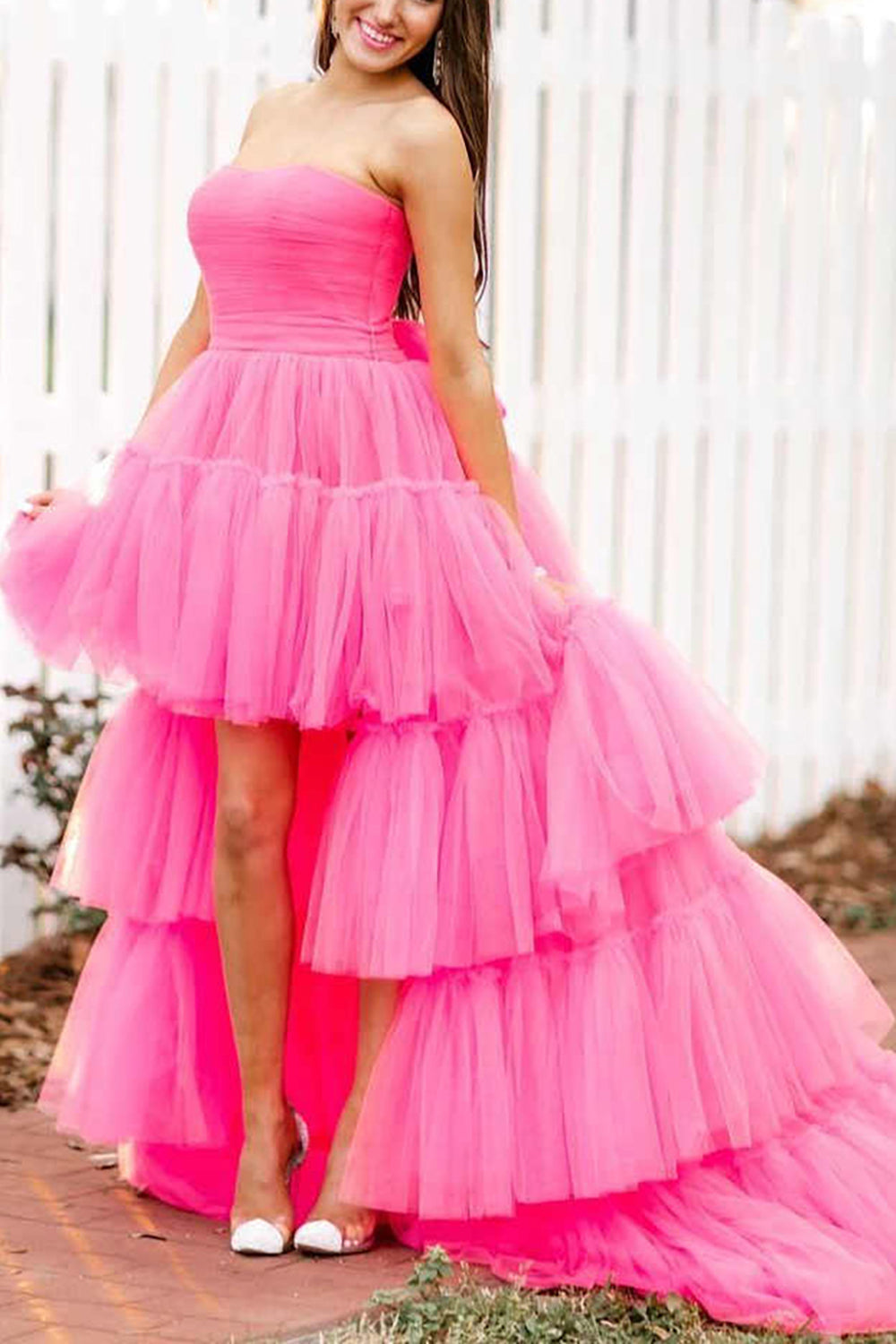 Roycebridal June | A-Linien-Ballkleid aus Tüll mit hohem und niedrigem trägerlosem Schnitt und Rüschen