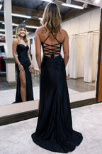 Lenora | Meerjungfrau-Ballkleid aus Satin mit Spaghettiträgern und Schlitz