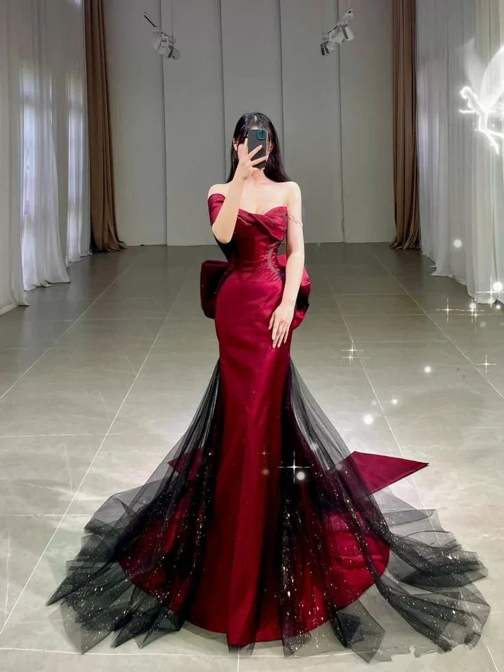 Vestido de Noite Borgonha Romântico com Ombros Descobertos Vestido de Receção Y4416