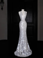 Vestido de Festa Prateado com Lantejoulas, Decote em V, Costas Descobertas, Estilo Sereia Y8680