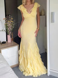 Vestido de noite longo amarelo elegante em chiffon com folhos e corte sereia Y8073