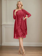 Etui/Säulenförmiges Kleid mit Illusion, knielang, aus Spitze und Chiffon, Brautmutterkleid mit herabfließenden Rüschen und Pailletten