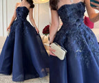 Magnifique robe de bal bleu marine sans bretelles à appliques, coupe évasée, robe de soirée Y8274