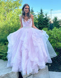 Roycebridal Salem |A-Linien-Ballkleid aus Tüll mit V-Ausschnitt und Rüschen und Gürtel