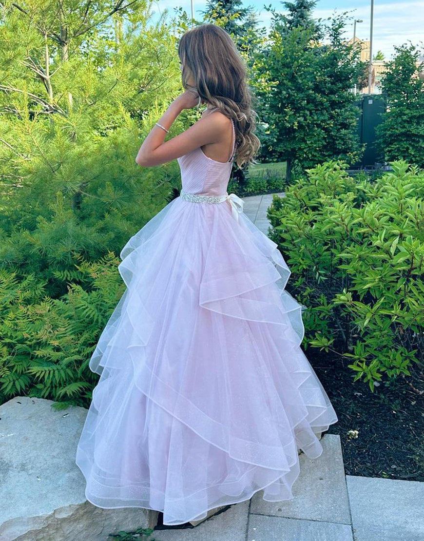 Roycebridal Salem |A-Linien-Ballkleid aus Tüll mit V-Ausschnitt und Rüschen und Gürtel