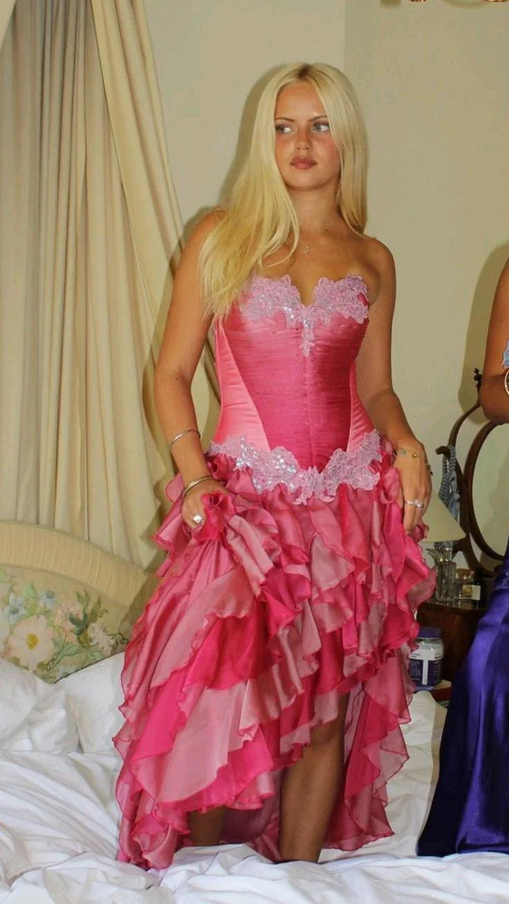 Vestido de noite vintage cor-de-rosa choque com folhos de renda e chiffon, vestido de baile sem alças Y8252