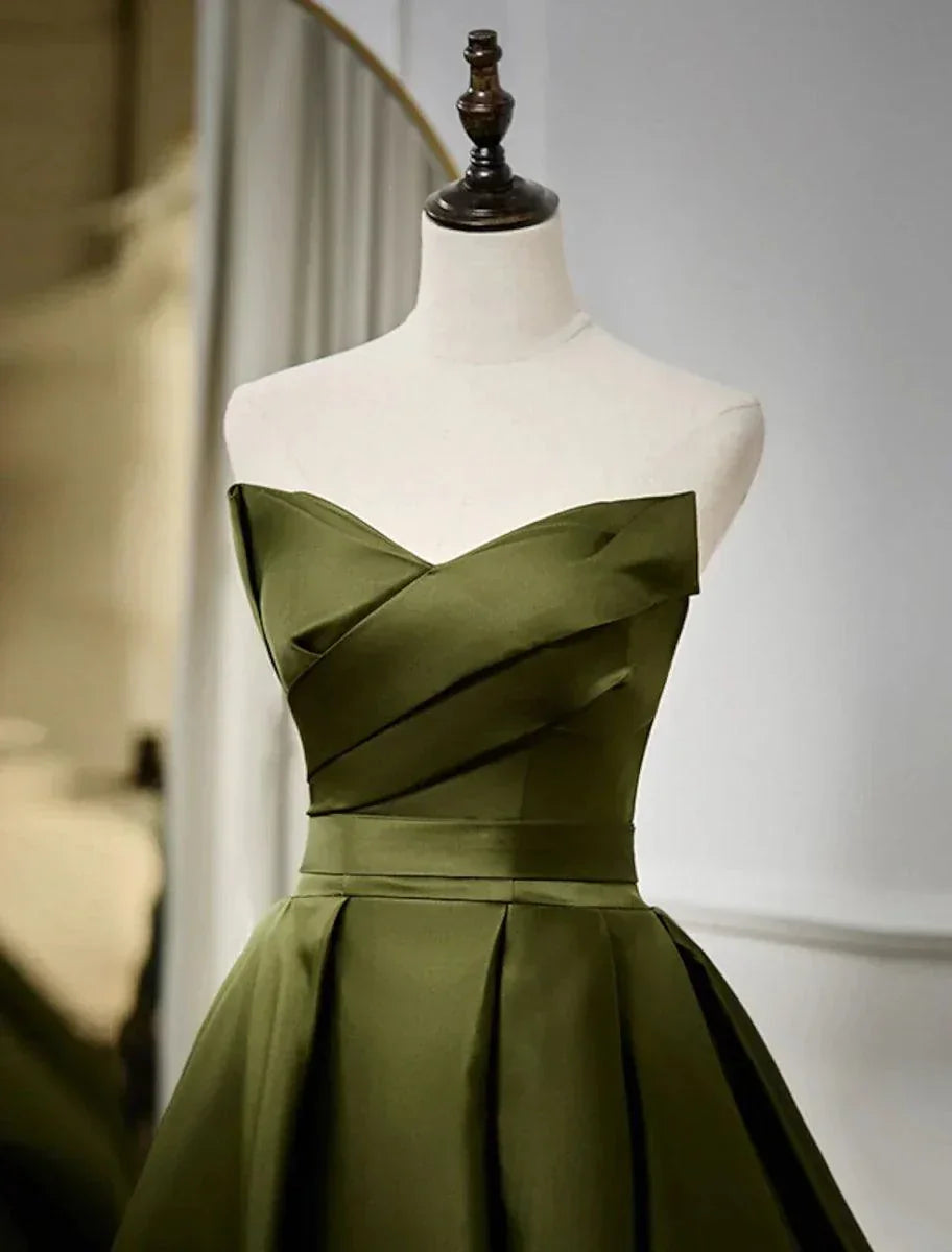 Vestido de Noite Sunnderly em Linha A com Costas Descobertas, Formal, para Convidada de Casamento, Comprimento até ao Chão, Sem Mangas, Sem Alças, Cetim com Pregas e Alças Finas