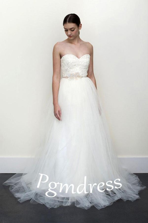 A-line White Lace Grey Tulle Strapless Sweetheart Neck Wedding Dress