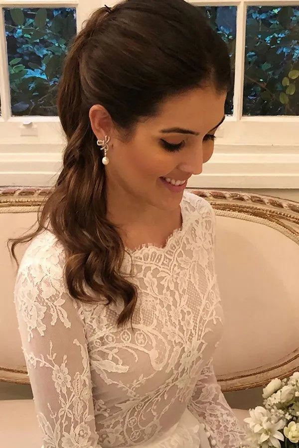 Sexy Long Sleeves A Line Lace Wedding Dress With Appliques