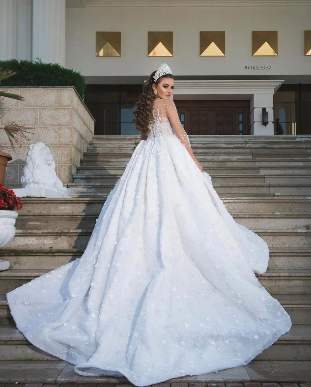 Simple Sweetheart Long Ball Gown Wedding Dress With Beaded Sleeves