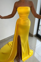 Vestidos de Festa Amarelos Longos, Sem Alças e Sem Mangas, em Cetim, Estilo Sereia, com Fenda