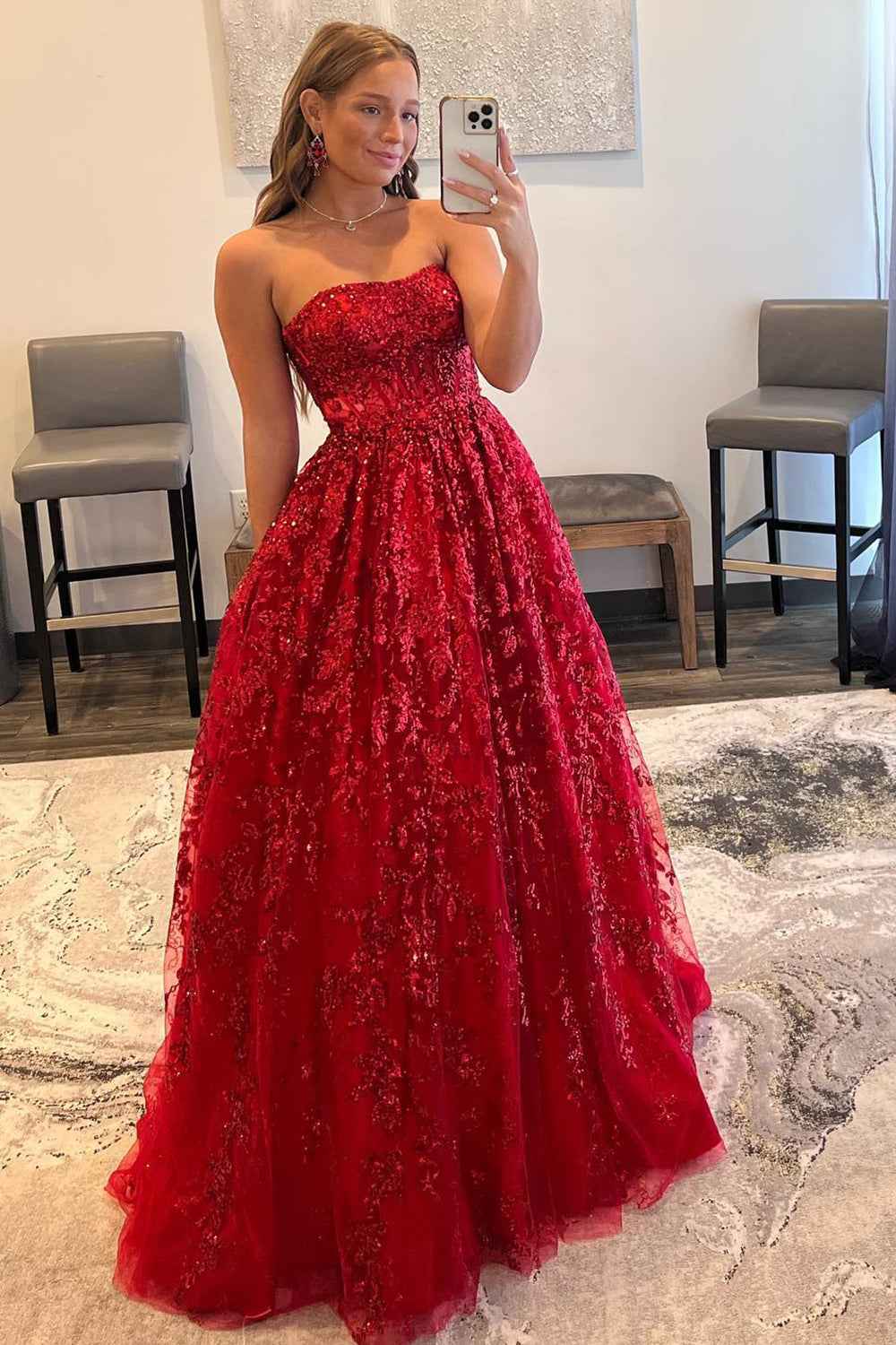 Royal Blue Sequin Prom Dress With Appliques For Evening Party