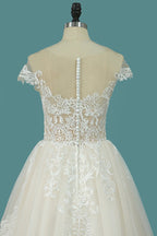 Romantic Ruffles A Line Lace Wedding Dress Bateau Neckline With Tulle Appliques